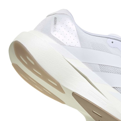 KI6923_8_FOOTWEAR_Photography_Detail View 1_white.jpg