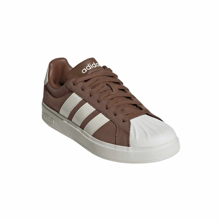 KJ4820_6_FOOTWEAR_Photography_Front Lateral Top View_white.jpg