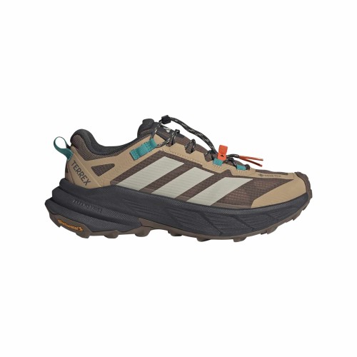 KJ4429_1_FOOTWEAR_Photography_Side Lateral Center View_white.jpg