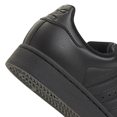 JH9979_9_FOOTWEAR_Photography_Detail View 2_white.png