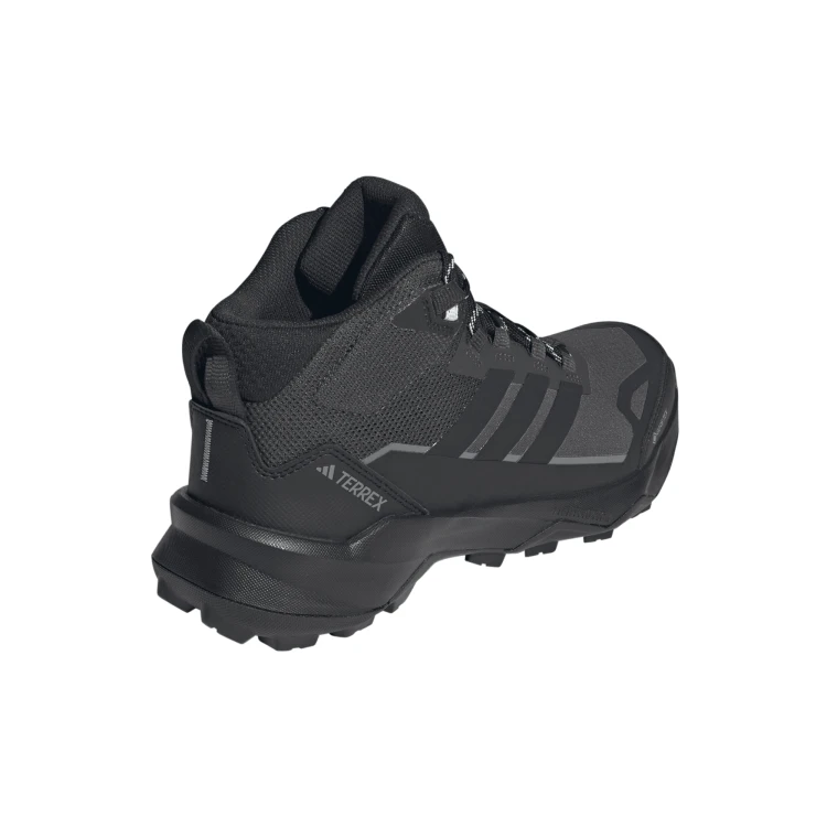JQ2219_7_FOOTWEAR_Photography_Back Lateral Top View_white.png