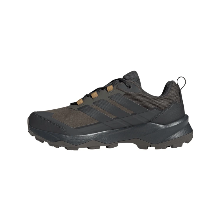 JQ2213_5_FOOTWEAR_Photography_Side Medial Center View_white.png