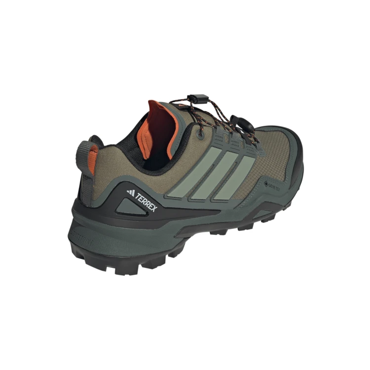 IH1095_7_FOOTWEAR_Photography_Back Lateral Top View_white.png