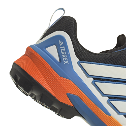 JR9423_8_FOOTWEAR_Photography_Detail View 1_white.png