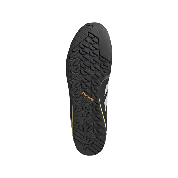 JS4330_4_FOOTWEAR_Photography_Bottom View_white.jpg
