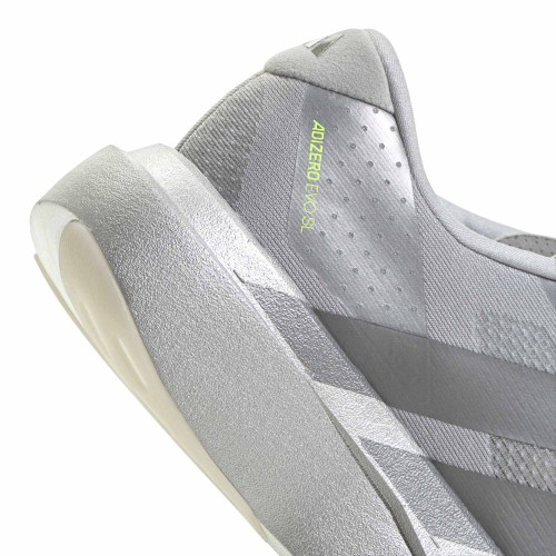 JR3419_9_FOOTWEAR_Photography_Detail View 2_white.jpg